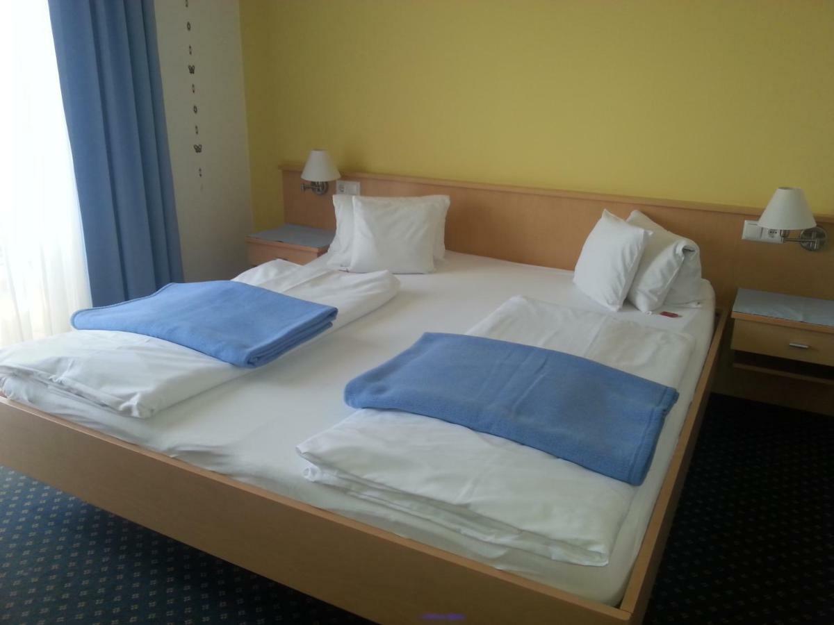 Pension Schmidt Podersdorf am See Exterior foto